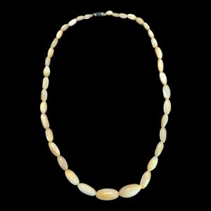 VTG Milky Yellow Graduated Oval Beaded Necklace W Sterling Silver Jeweled Clasp